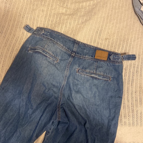 American Eagle Relaxed mom jeans - Picture 4 of 4